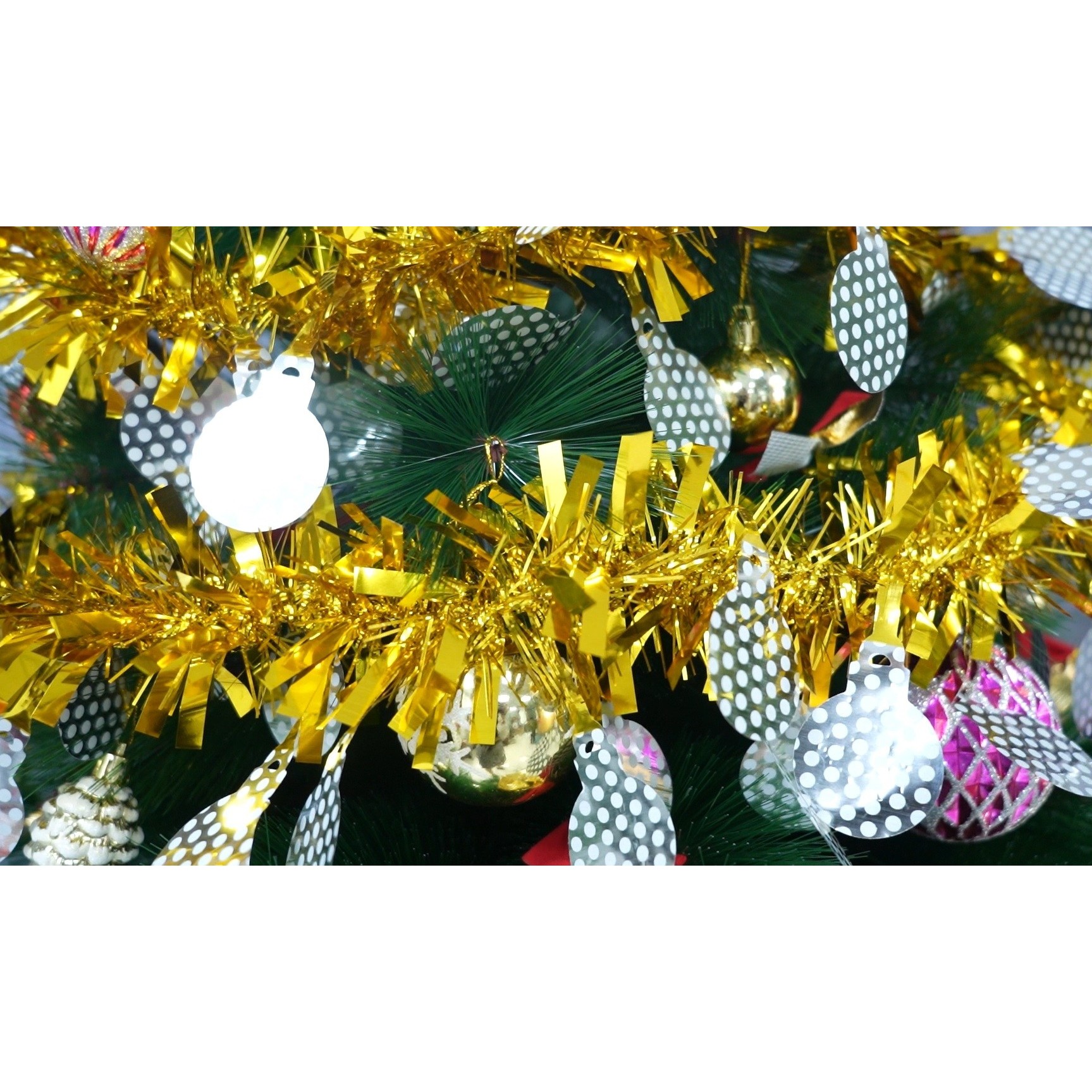 Beteala Craciun, Flippy, auriu, marimea: 2 m x 11 cm x 9 cm material:folie PVC, interior/exterior - Image 8