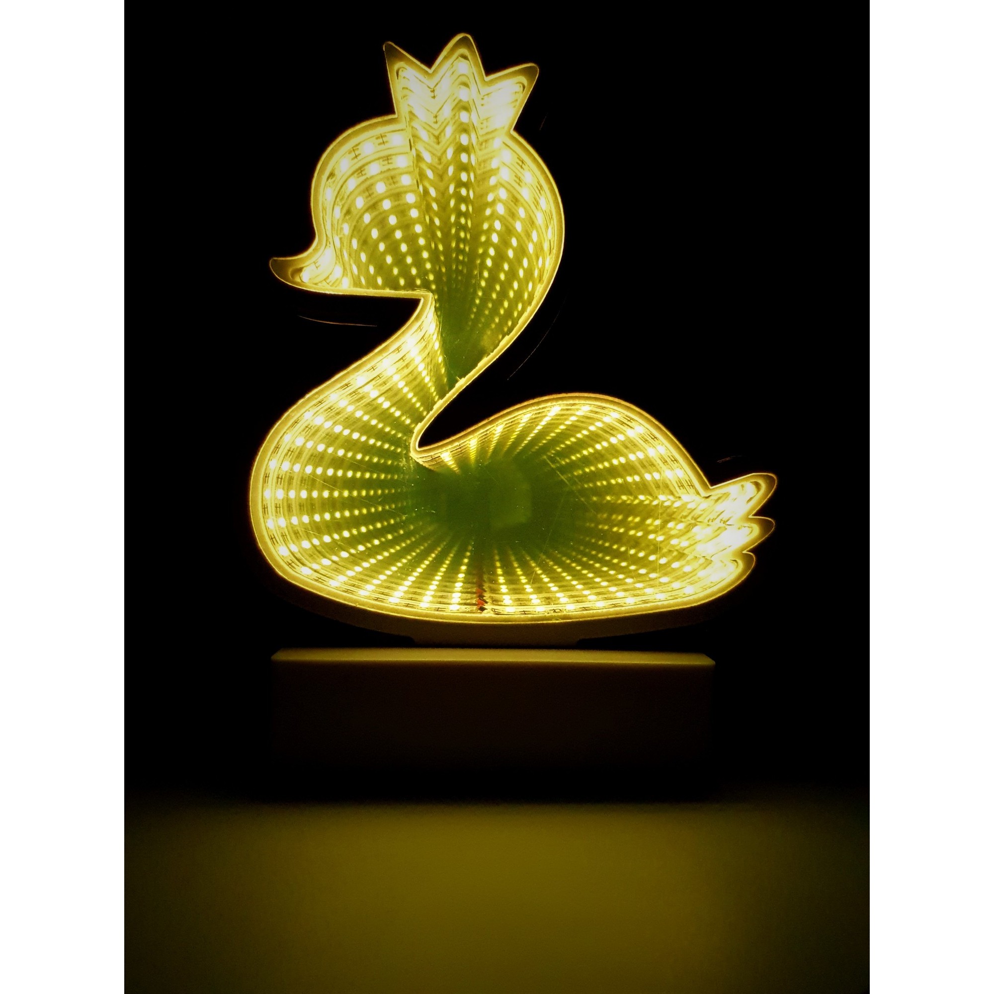 Decoratiune Luminoasa cu Baterii/USB Model Ratusca Alb Cald 17 cm - Image 3