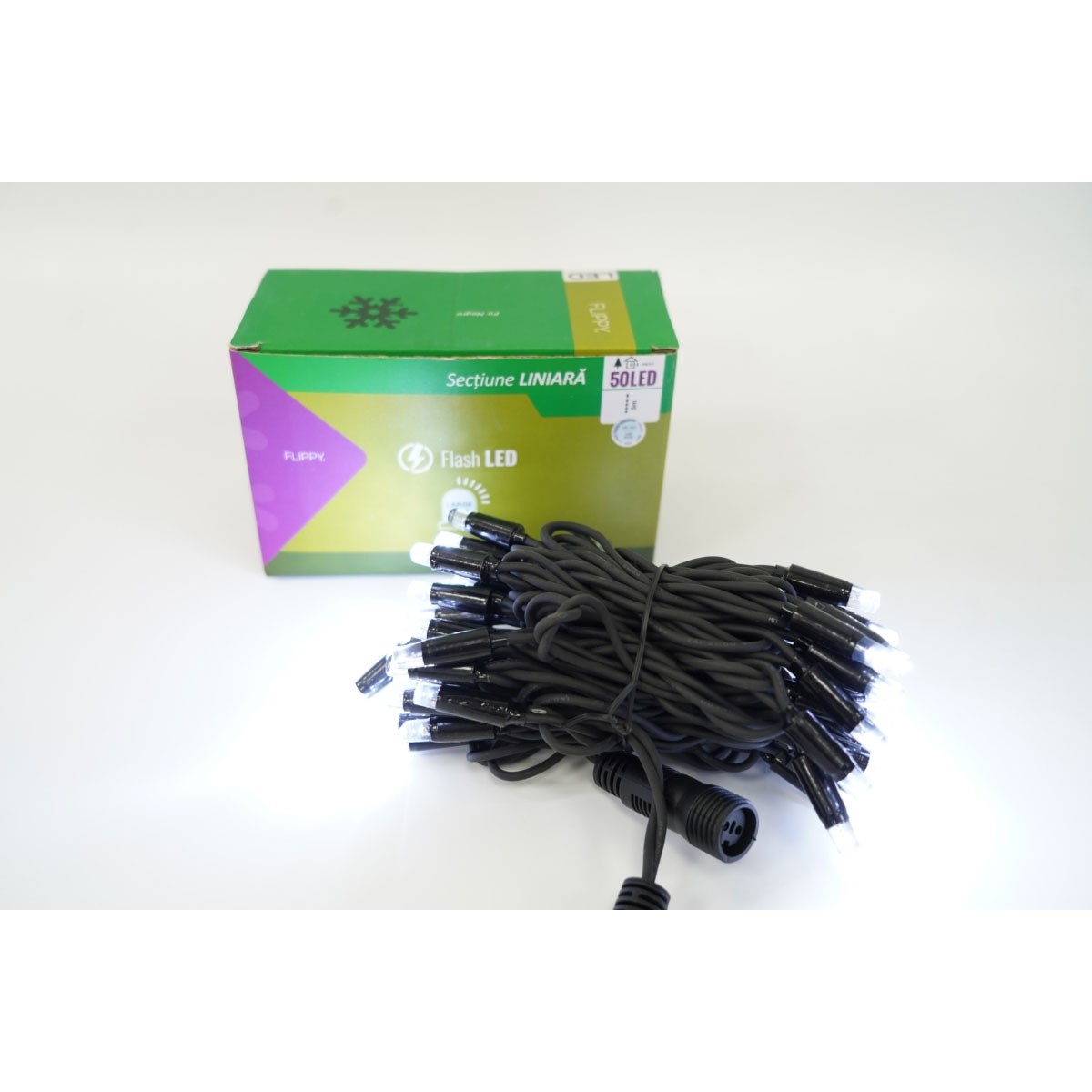 Instalatie Craciun Profesionala de Exterior IP65, 471 m, 4710 Led-uri Mari ,Liniara, Alb rece, Interconectabila, Prelungitor 6.5 m inclus, Fir Negru, Flippy - Image 3