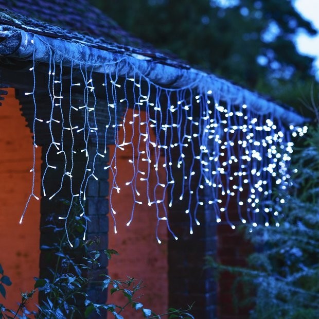Instalatie Craciun Turturi, IP44, 8 m, 239 Led-uri ,Perdea Franjurata, Alb rece, 8 jocuri de lumini, Transformator 31 V, Putere 9 W, Interconectabila, Interior/Exterior, Prelungitor 3 m inclus, Fir Negru, Flippy - Image 6