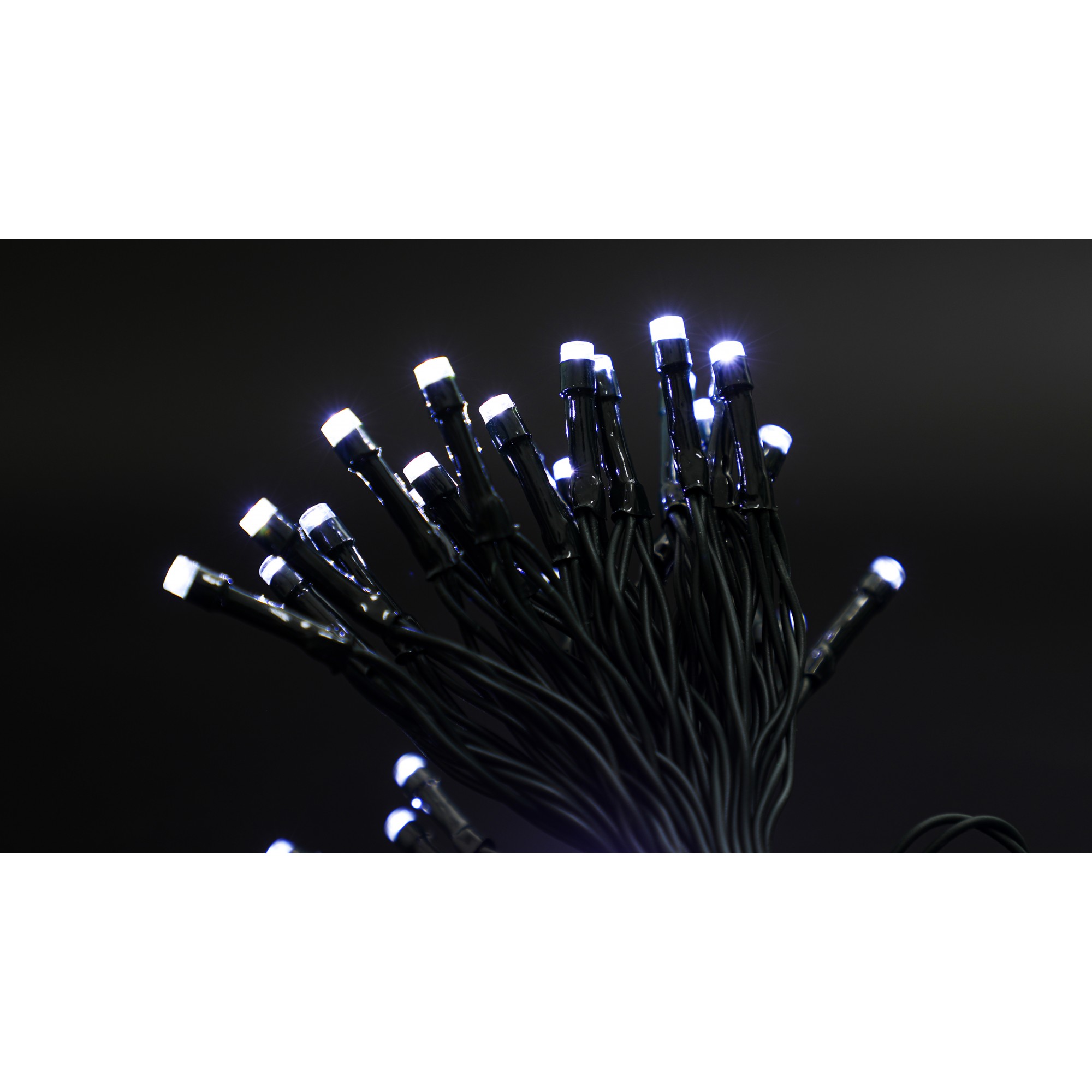 Instalatie de Craciun cu Baterii Tip Liniar, 2 jocuri de lumini, Fir Verde 5 m 50 LED -uri, Alb Rece - Image 8