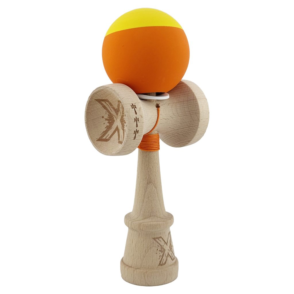 Kendama X Originala, Profesionala, Flippy, Rubber Grip, Cupe Mari KING SIZE V3, Gaura in Baza, Rulment Metalic, din lemn 18 cm, Ata 62/65 cm, Bicolor Galben/Portocaliu