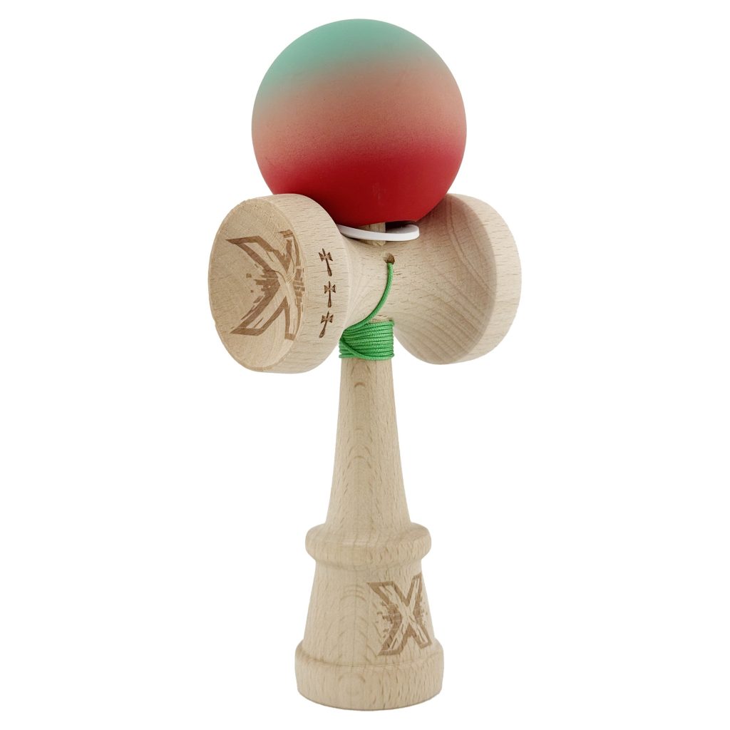 Kendama X Originala, Profesionala, Flippy, Cupe Mari KING SIZE V3, Rubber Grip, Gaura in Baza, Rulment Metalic, din lemn 18 cm, Ata 62/65 cm, Gradient Verde/Roz/Rosu