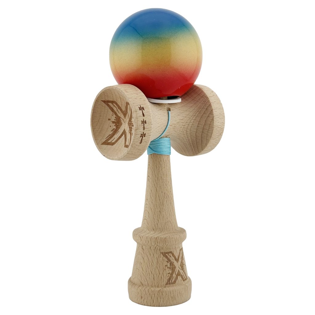 Kendama X Originala, Profesionala, Flippy, Super Sticky cu Cupe Mari KING SIZE V3, Gaura in Baza, Rulment Metalic, din lemn 18 cm, Ata 62/65 cm, Gradient Albastru/Galben/Rosu