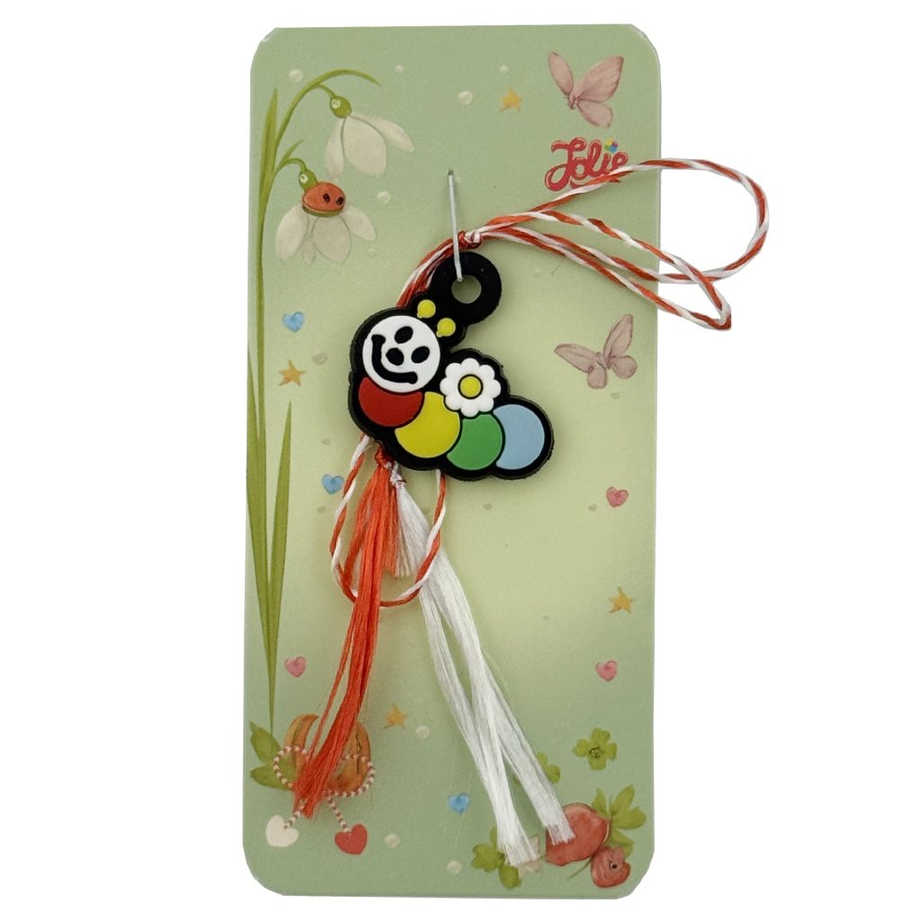 Martisor pentru Copii, Jolie, Model OMIDA, din Cauciuc, cu Snur Impletit Alb/Rosu, Ambalaj Carton cu Design, Multicolor
