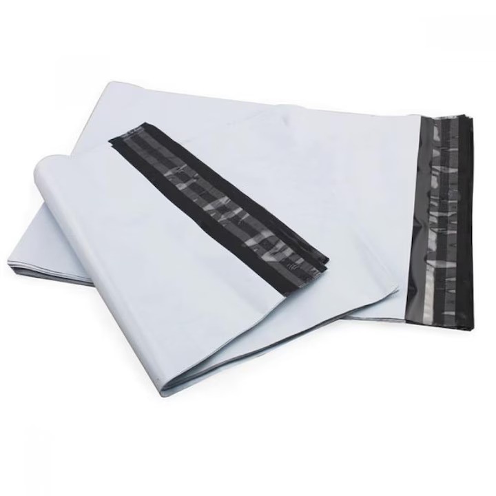 Plic curierat 490 mm x 510 mm +50 mm fara logo ,28.6 grame, Alb