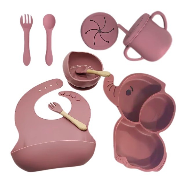 Set 10 Piese Servire Masa. Flippy, pentru Bebelusi si Copii, din Silicon/Lemn, cu Ventuze Anti-alunecare, fara Alergeni. +6 Luni, Model Elefant, Maro