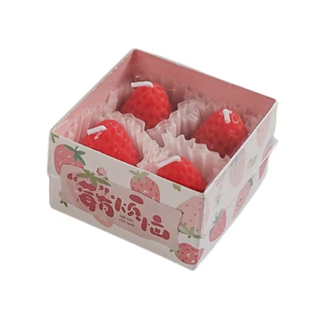 Set 4 Lumanari Parfumate, Flippy, Model Capsunici, Ardere 30 min, 52g, 6.3 x 6.3 x 3.8 cm, Rosu