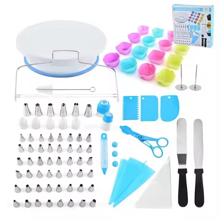 Set 92 Piese Ustensile pentru Ornare Prajituri, Flippy, din Plastic si Otel Inoxidabil, Forme Briose, Multicolor