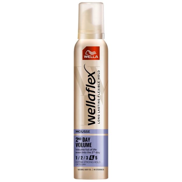 Spuma pentru Par, WELLAFLEX, 2 zile Volum Extra Puternic, 200 ml